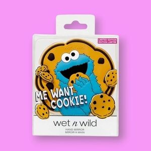 Wet n Wild x Sesame Street Cowabunga! Hand Mirror